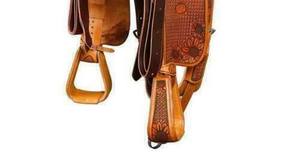 Nueva Silla de Montar de Cuero Natural Occidental de Alta Calidad, Hecha a Mano/Tallada, Estilo Roper Ranch - Product Image 3