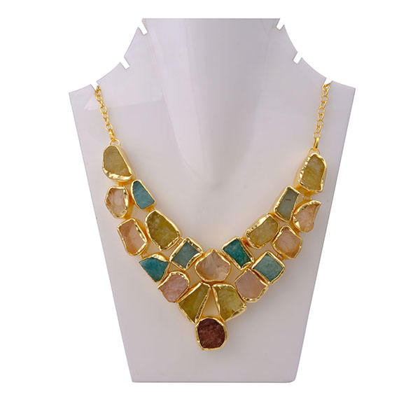 สีเขียวสีม่วงสีชมพู