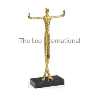 Nouvelles sculptures métalliques décoratives de design célèbre, feuilles dorées dans un anneau noir, accessoires de décoration intérieure - Product Image 2