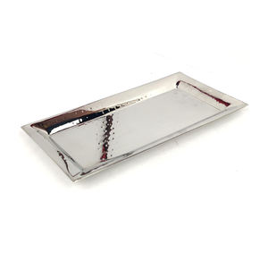 Plateau de service en acier inoxydable de qualité supérieure | Ensemble d'assiettes rectangulaires martelées | Plateau de service pour apéritifs | Service de table pour la cuisine et la salle à manger - Product Image 1