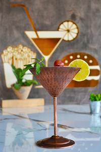 Elegante taza de acero inoxidable con acabado plateado para el hogar, oficina, viaje, café, té y elegante uso diario hecho a mano de La India - Product Image 4