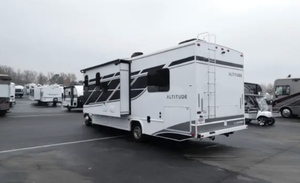 El mejor!! Autocaravanas Usadas Asequibles 2022 2023 2020, Autocaravanas Fleetwood Clase C, Autocaravanas con Color Personalizado Disponible, Poco Kilometraje - Product Image 6