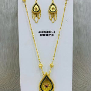 ชุดเครื่องประดับทองเหลืองเคลือบทองอาหรับสุดเก๋สำหรับผู้หญิงดีไซน์เก๋ไก๋พร้อมต่างหูและสายโซ่แบบน่ารัก - Product Image 1