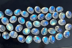 Cabujón Ovalado de Piedra Lunar Arcoíris de 10x8 mm |   Piedras Sueltas de Grado AA para Anillos y Collares - Product Image 4