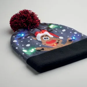 Chapeau de Noël lumineux à LED pour la décoration festive - Product Image 1