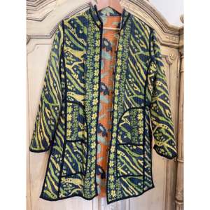 Veste vintage réversible Kantha pour femme, blazer rétro à motif tournesol, tissu matelassé, col mandarin, rembourrage en coton - Product Image 5