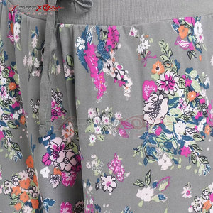 Chándal de Invierno para Mujer con Sublimación, Pantalones a Juego, Ligero, 100% Poliéster, Transpirable, Diseño con Capucha, Cierre con Cordón - Product Image 4