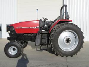 Tracteur à roues IH MX110 de 2000, d'occasion, 90 CV, moteur Cummins, équipement agricole efficace et fiable, composants - moteur, boîte de vitesses, pompe - Product Image 4