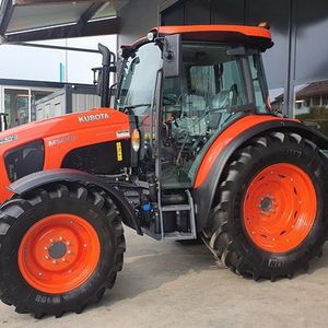 Duradero para Tractor de 60HP 4WD con Transmisión de Engranajes, Sistemas Hidráulicos Avanzados, Bomba y Motor, Accesorios Personalizables para Uso Agrícola - Product Image 2