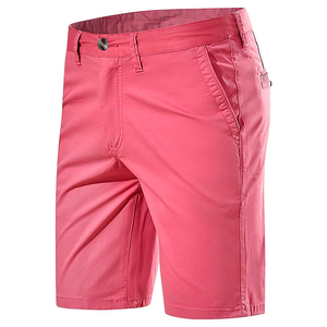 Pantalones cortos para hombre de estilo clásico moderno, diseñados para un movimiento cómodo con un diseño equilibrado y una apariencia informal y sencilla para la calle. - Product Image 5