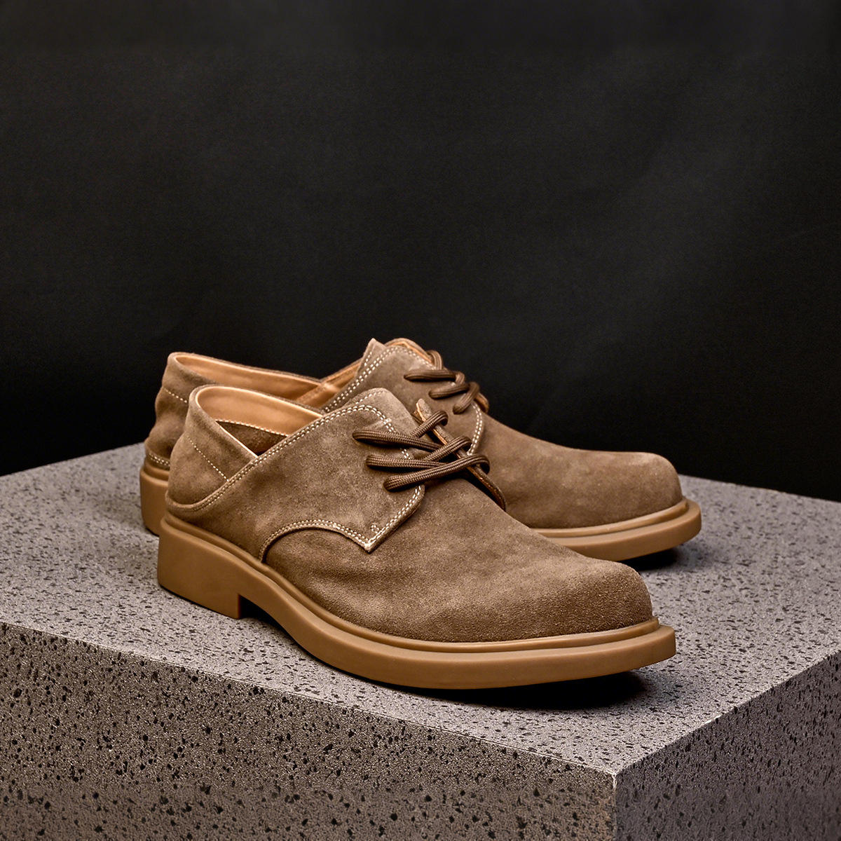 สีน้ำตาล