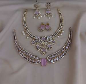 ชุดสร้อยคอเคลือบด้านสีซีแซดสำหรับผู้หญิงดีไซน์ไม่ซ้ำใครชุดสร้อยคอทันสมัยเหมาะสำหรับงานปาร์ตี้ - Product Image 1