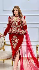 2025@ Veste Traditionnelle Algérienne Rouge - Robe Karakou Ornée de Perles de Cristal et Travail Dabka en Pierres pour Soirée/Mariage - Product Image 2