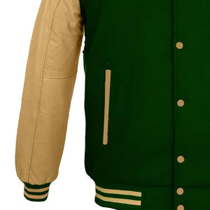 Chaquetas Varsity de Cuero Personalizadas Estilo Letterman para Hombre, Chaqueta de Béisbol Negra de Lana con Mangas de Cuero Vacuno Auténtico - Product Image 3