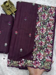 Sari en soie slub lourd pour mariage avec broderie au fil et travail de découpe, vêtements pour femmes indiennes en stock - Product Image 6