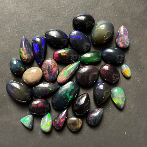 100% naturel noir éthiopien opale pierre lisse mélange pierres précieuses Cabochon en vrac AAA Grade prix d'usine en gros pour les tailles de bagues - Product Image 2