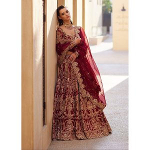 Vestido de Novia Paquistaní de Lujo, Lehenga Choli Color Granate, Seda Cruda, Bordado a Mano con Zardozi, Talla Personalizada, Maysa Couture - Product Image 2