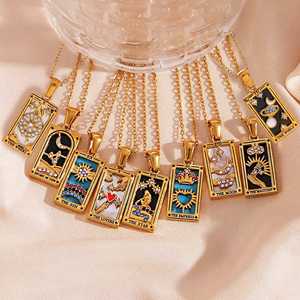 Bijou tendance en acier inoxydable plaqué or 18 ct personnalisé Collier avec pendentif étoile lune soleil chevalier des coupes signe <span class=keywords><strong>du</strong></span> <span class=keywords><strong>zodiaque</strong></span> carte de tarot - Product Image 1