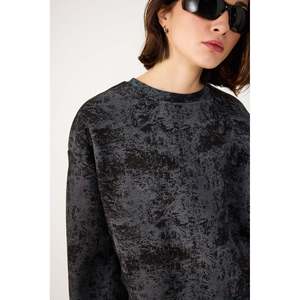 Sudadera de Cuello Redondo - Product Image 2