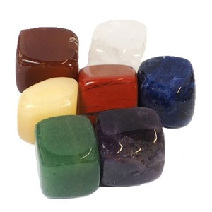 Venta al por mayor a granel cristal caído siete piedras ágata piedra preciosa Reiki Chakra tallado técnica grabado cristal curación a granel guijarro - Product Image 2