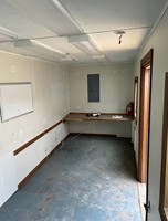 Remorque de bureau mobile avec marches et fenêtres, mini-maison, conteneur préfabriqué