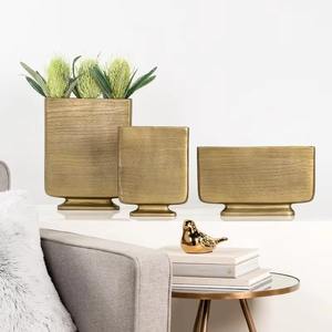 <b>Aesthetic</b> Designed GlossyMatte Gold Polished Flower Vases And Pots Good Quality Home decor And Room Decoration Supplies Items - Product Image 4