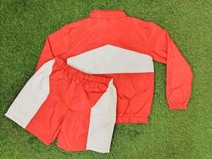 OEM Ensemble coupe-vent personnalisé de haute qualité pour hommes short en nylon Coupe décontractée Respirant Imperméable Survêtement d'entraînement Jogging - Product Image 4