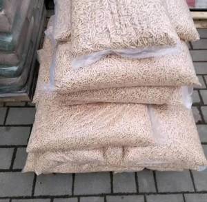 ผู้ผลิตก้อนขี้เลื่อยสนขนาด 6 มม. สำหรับระบบทำความร้อน ขายส่ง - Product Image 3