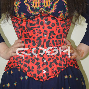 Corset en satin imprimé léopard sublimé de qualité supérieure - Product Image 1