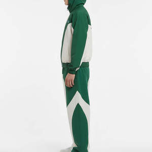 Conjunto Cortavientos Color Verde para Hombre, Chaqueta con Capucha y Pantalones Deportivos de 2 Piezas, Ropa Deportiva Urbana Hip Hop - Product Image 4