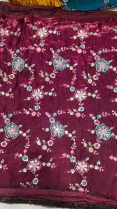 Tissu brodé non tissé de haute qualité Fendy Design avec perles florales travail poids moyen pour la fabrication de vêtements de mode et de sacs - Product Image 4