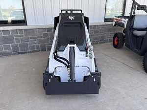 Mini-chargeuse compacte Bobcat MT120 2026, machine de construction compacte à haute performance - Product Image 5