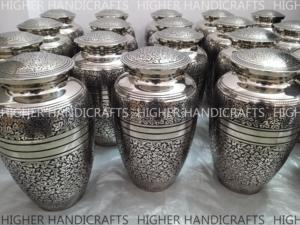 Urne funéraire contemporaine en aluminium pour adulte Dame de Guadalpe Urne funéraire décorative - Product Image 4