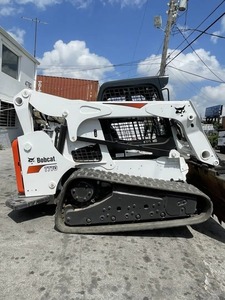 Minicargadora compacta Bobcat T770 usada con cucharón de orugas para manejo de materiales en construcción agrícola en venta - Product Image 5