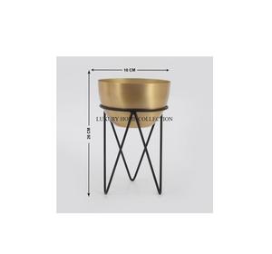 Jardinière en métal en acier patiné extra-large avec un bassin profond parfait pour planter de petits arbres ou de grands arbustes - Product Image 4