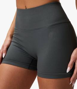 กางเกงกีฬาขาสั้นสำหรับผู้หญิงระบายอากาศได้ดีแฟชั่นใหม่โลโก้ตามสั่งสำหรับฤดูร้อน - Product Image 1