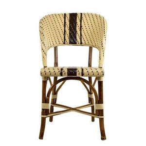 Muebles modernos de ratán con materiales sostenibles y ecológicos - Product Image 1