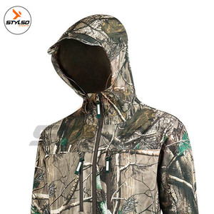 Veste softshell de sports de plein air avec logo personnalisé pour hommes vêtements de sports d'hiver imperméables avec motif imprimé pour la chasse à l'escalade - Product Image 4