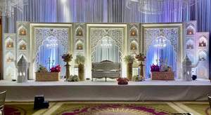 Paneles de Fondo de Madera Elegantes para Decoración de Bodas Gujarati, Estilo Europeo, Decoraciones para Bodas del Sur de la India, Suiza - Product Image 6