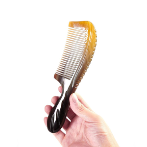 Peigne à cheveux en corne de buffle véritable fabriqué à la main en Inde, peigne à cheveux en corne véritable, prix de gros en Inde - Product Image 2
