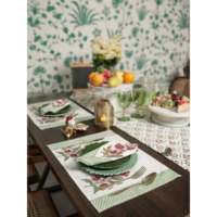 Serviettes de table carrées modernes Arzoo en satin de lin imprimé à la main rouge/vert 16x16 en coton doux, lot de 2/4/6 pour dîners et réceptions