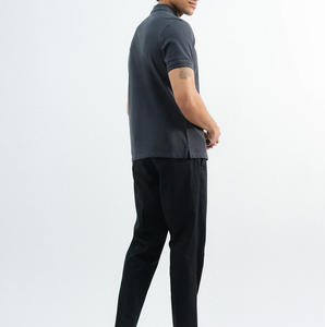 Logo personnalisé Golf pour chemises pour hommes Mélange polyester/coton Respirant et à séchage rapide Vêtements de sport de plein air écologiques - Product Image 3