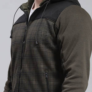 ชุดวอร์มผู้ชายสีตัดกันแบบออกแบบเอง ขายส่ง ชุดวอร์มผู้ชายคุณภาพพรีเมียมสำหรับขาย - Product Image 4