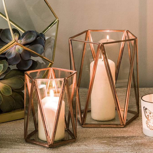 Ensemble de deux candélabres en métal fini or disponibles durables décoration de mariage et de Noël décoration d'éclairage de fête d'événement - Product Image 6