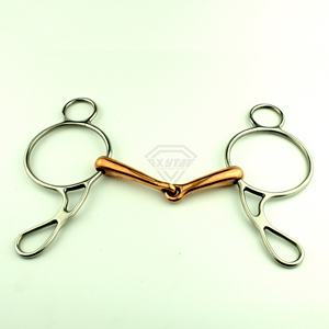 Embouchures pour chevaux en acier inoxydable au meilleur prix / Embouchures pour chevaux de haute qualité en couleur unie, double, nouvel emballage personnalisé, en vente - Product Image 2