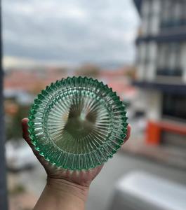 Nouvel arrivage de cendrier en résine époxy et bois de forme carrée au design moderne avec logo de couleur personnalisé portable pour l'intérieur et l'extérieur - Product Image 5