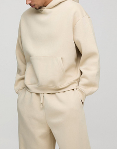 Venta al por mayor de ropa de fábrica de alta calidad chándal de moda más el tamaño de los hombres altos chándal - Product Image 3