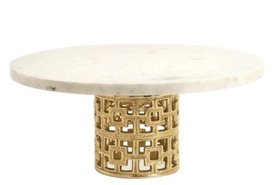 Espléndido pastel cuadrado de mármol con base de oro decorativa de metal Soporte para servir pasteles Soporte moderno para pasteles y pasteles Stan - Product Image 2