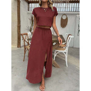 Conjunto de Dos Piezas para Mujer: Blusa Corta de Viscosa con Cuello Redondo y Falda Larga, 37763 - Naranja - Product Image 3
