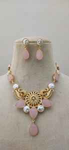 Art Divin Royal Elegance Rose Mandala Paon Imitation Perle Style Punk Collier Boucle D'oreille Ensemble Laiton Lourd Fait Bijoux Pour Femmes - Product Image 5